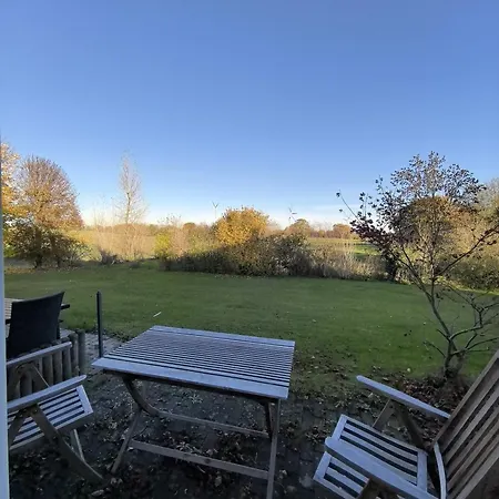 Auszeit Am Feldrand *